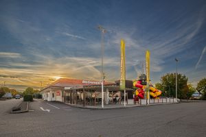 Aussenansicht McDonald's Herbolzheim